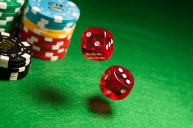 Player hand history and session statistics